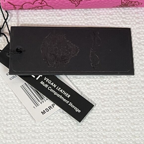 Ed Hardy Zip Around Wallet Wristlet Pink Tiger Vegan Leather Card Slot Pockets - Picture 6 of 14
